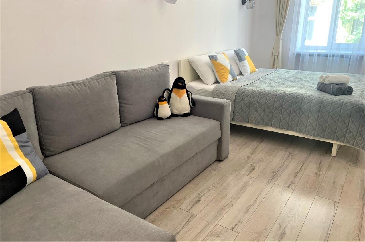 Iris Apartment On Popovich Lvov Exteriér fotografie